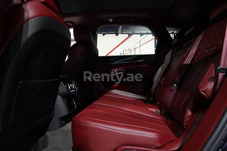 Black Bentley Bentayga for rent in Dubai 3