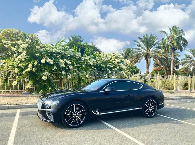 Schwarz Bentley Continental GT zur Miete in Abu-Dhabi 2