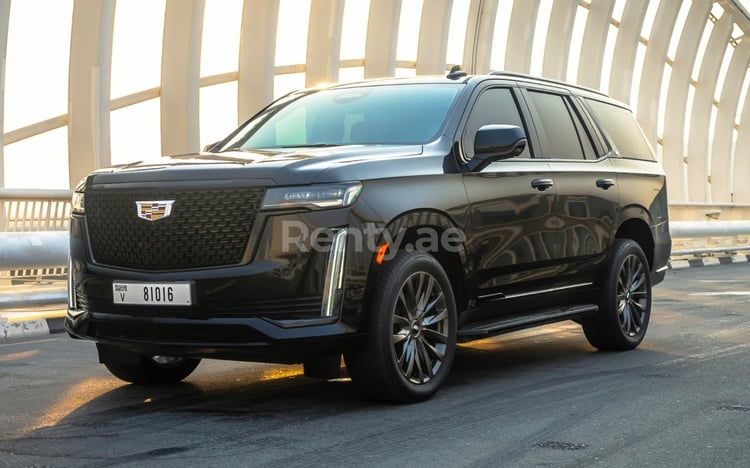 Nero Cadillac Escalade Black Edition in affitto a Abu-Dhabi