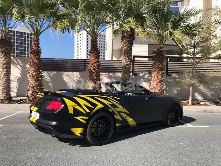 Black Ford Mustang V8 cabrio for rent in Sharjah 2