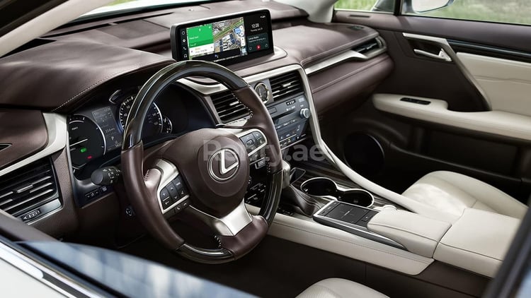 أسود Lexus RX 350 للإيجار في أبو ظبي 0