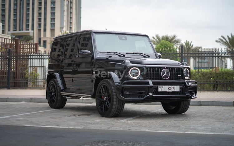 Negro Mercedes G63 AMG en alquiler en Abu-Dhabi