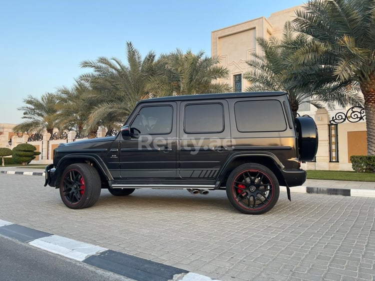 Schwarz Mercedes G63 AMG Edition 1 zur Miete in Dubai 2