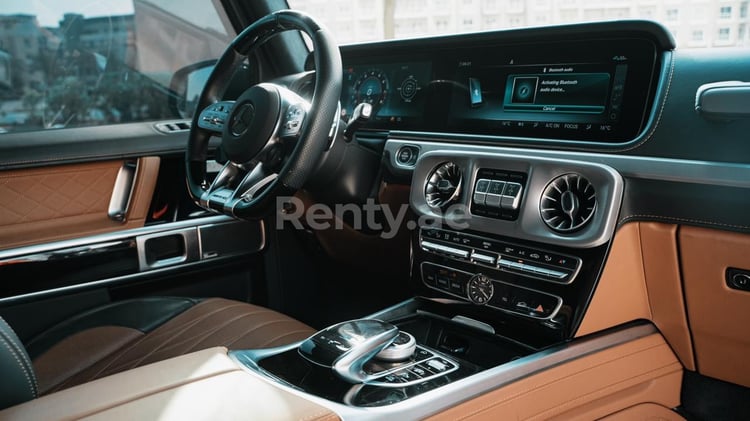 Black Mercedes G63 AMG for rent in Abu-Dhabi 2