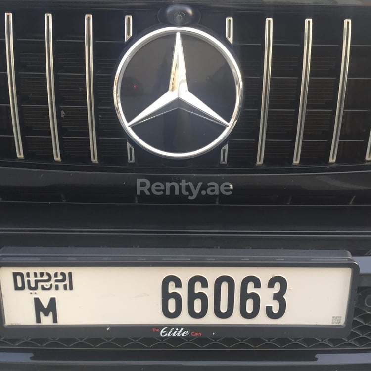 Black Mercedes G class G63 for rent in Abu-Dhabi 4