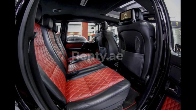 Black Mercedes G class for rent in Abu-Dhabi 1