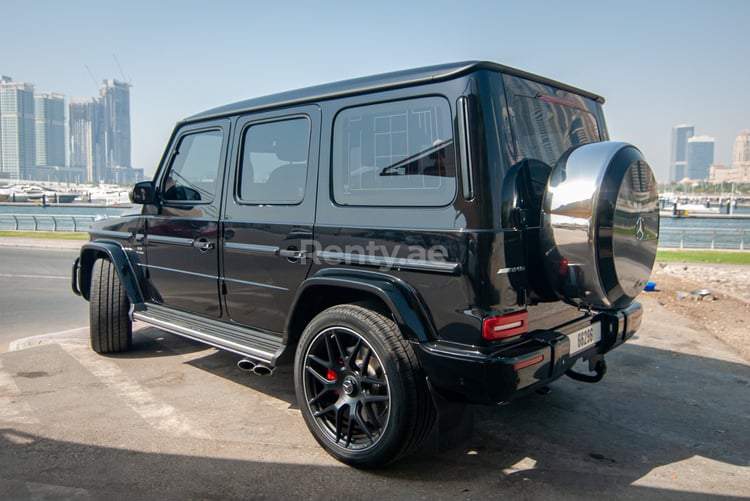 Black Mercedes G63 for rent in Dubai 2