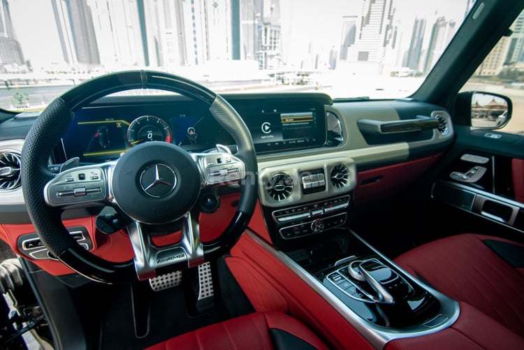 Black Mercedes G63 for rent in Dubai 6