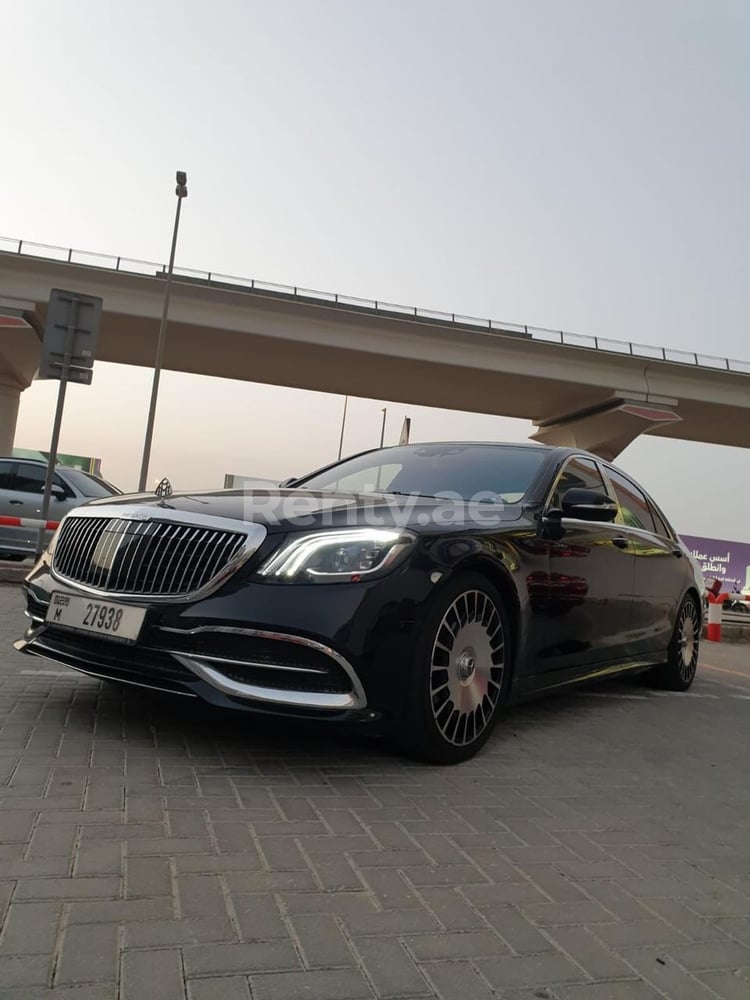 Black Mercedes S Class S650 for rent in Dubai 0