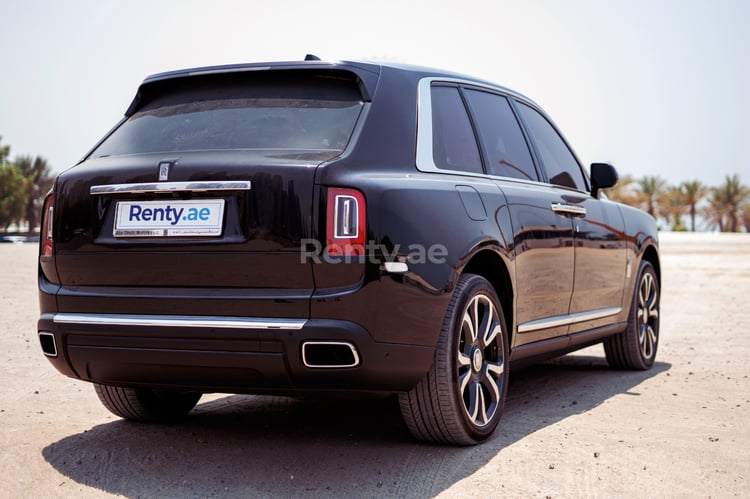 Black Rolls Royce Cullinan for rent in Sharjah 5