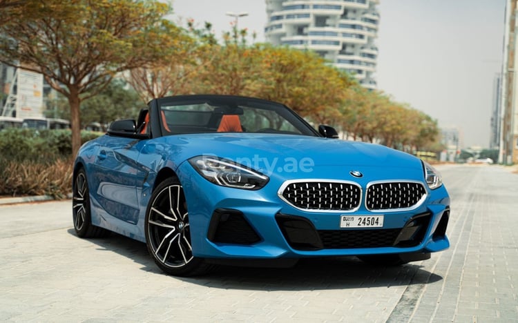 Blue BMW Z4 for rent in Abu-Dhabi