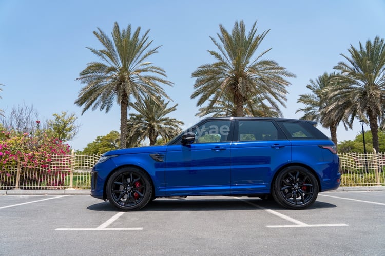 Blue Range Rover SVR for rent in Dubai 2