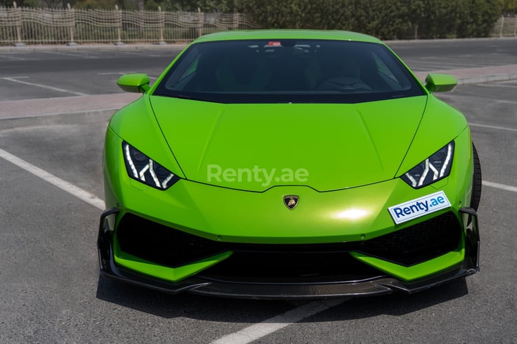 Green Lamborghini Huracan for rent in Sharjah 4