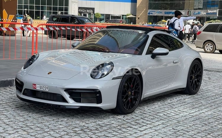 Grey Porsche 911 Carrera 4s cabrio for rent in Dubai