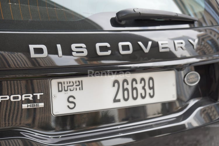 Grey Range Rover Discovery for rent in Sharjah 1