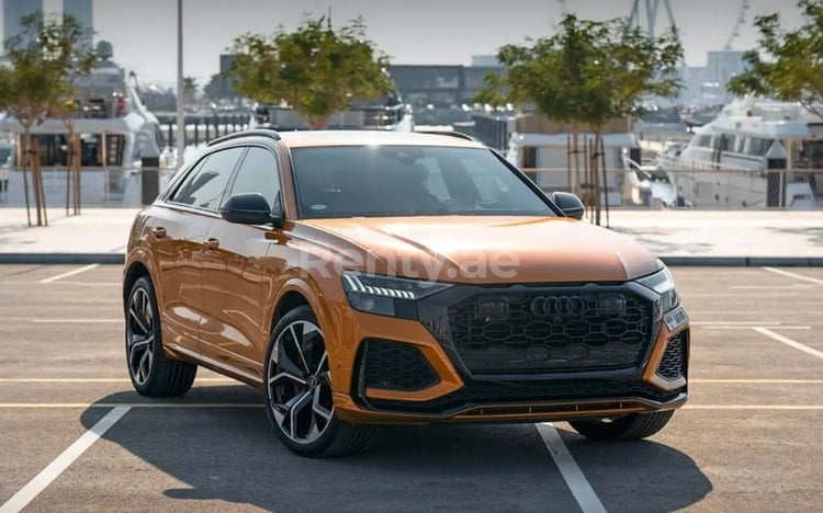 Orange RSQ8 for rent in Abu-Dhabi