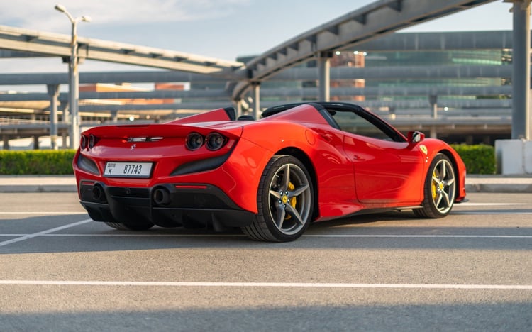 Red Ferrari F8 Tributo Spyder for rent in Abu-Dhabi 2