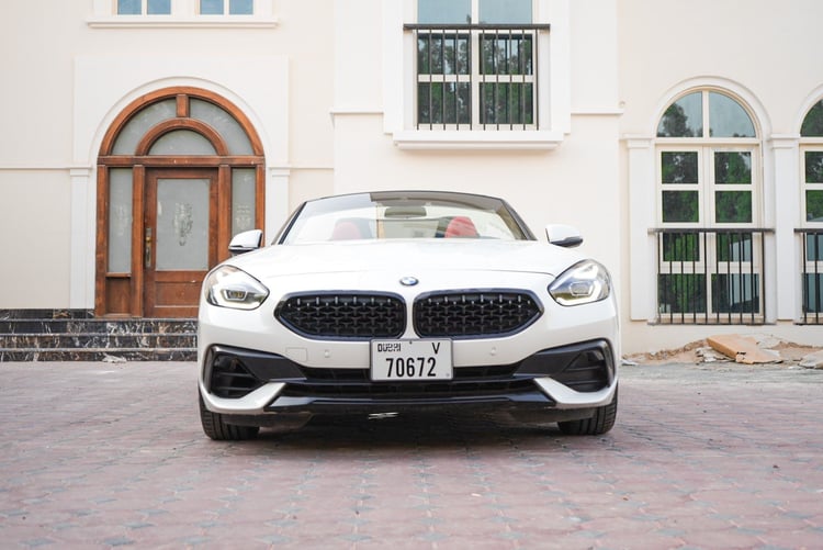 White BMW Z4 for rent in Dubai 0