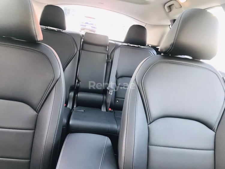 White Infiniti QX Series for rent in Abu-Dhabi 9