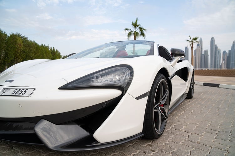 White McLaren 570S Spyder (Convertible) for rent in Dubai 1