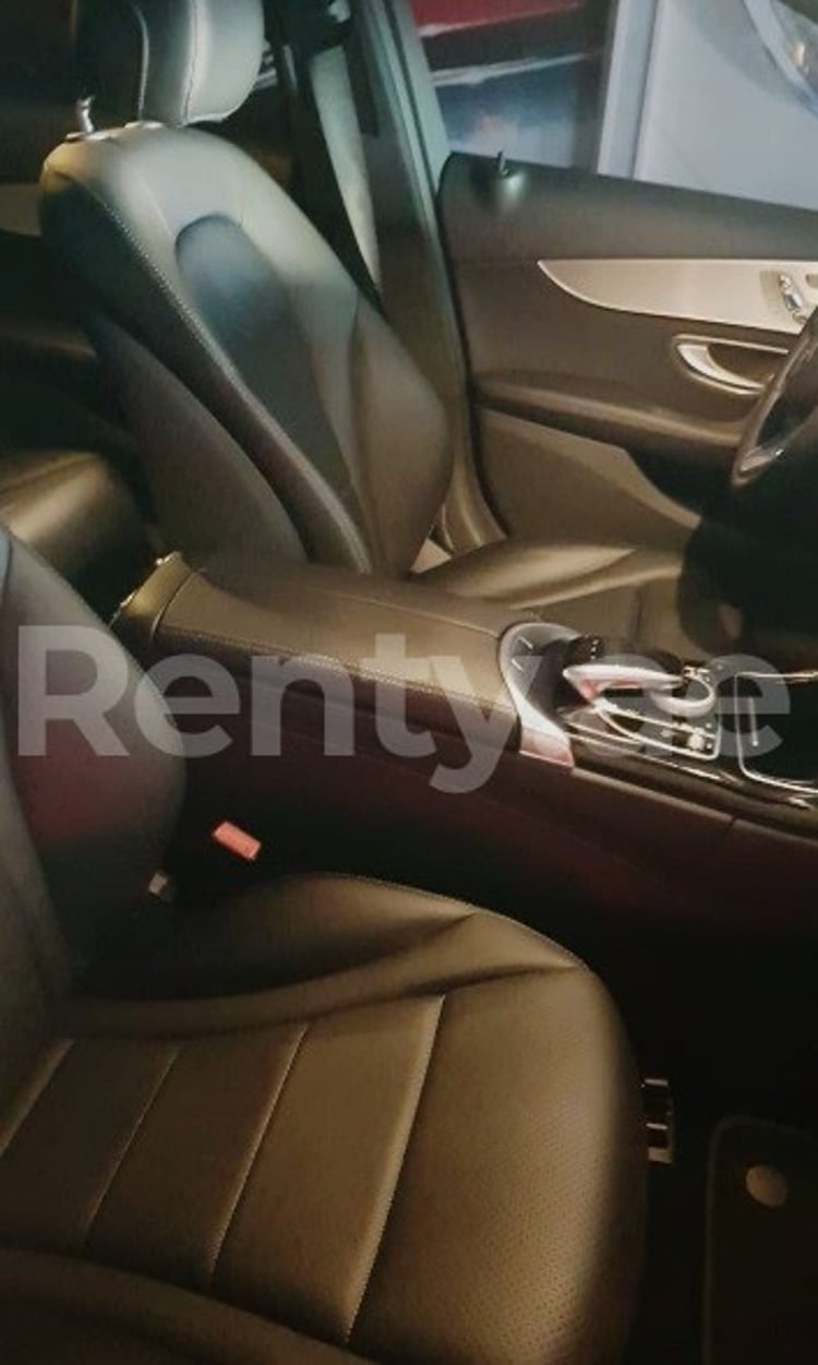 White Mercedes C300 for rent in Abu-Dhabi 2