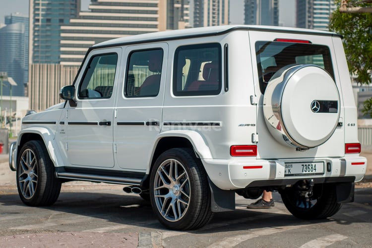 White Mercedes G63 for rent in Abu-Dhabi 4