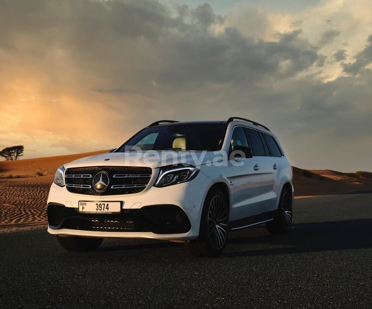 White Mercedes GLE for rent in Dubai 3