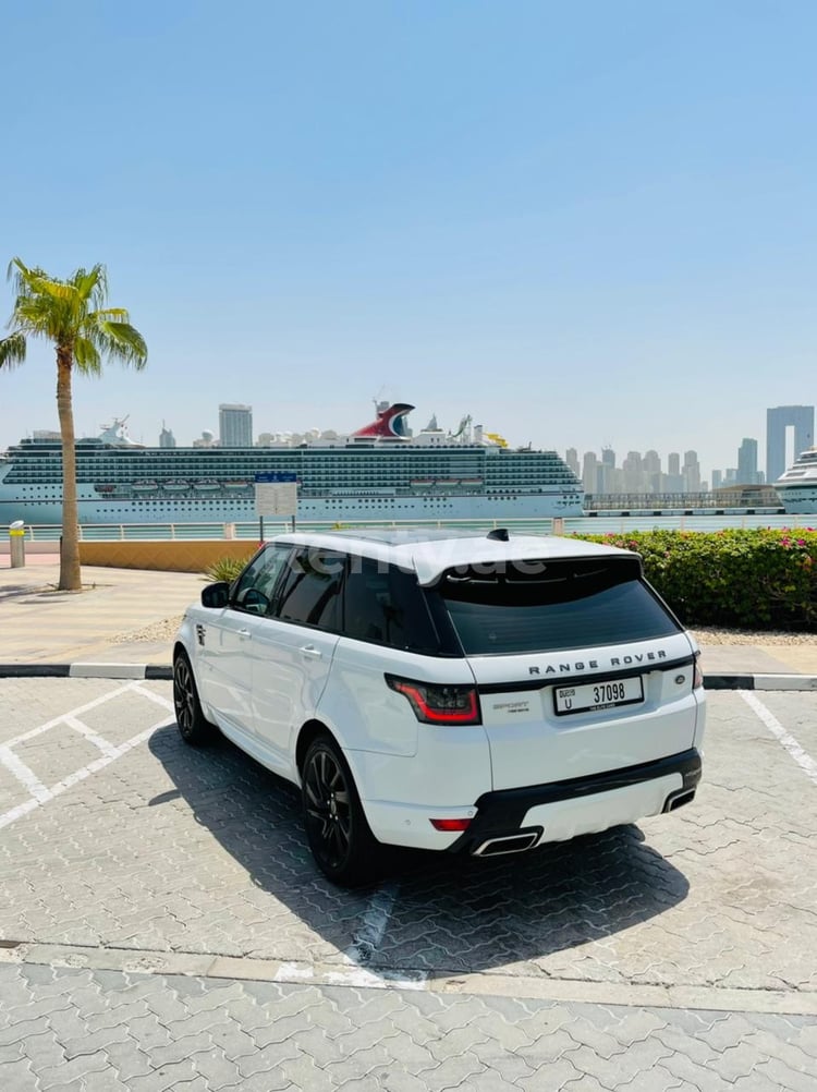 White Range Rover Sport for rent in Abu-Dhabi 0