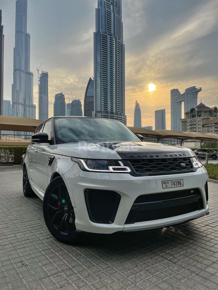 White Range Rover Sport SVR for rent in Dubai 2