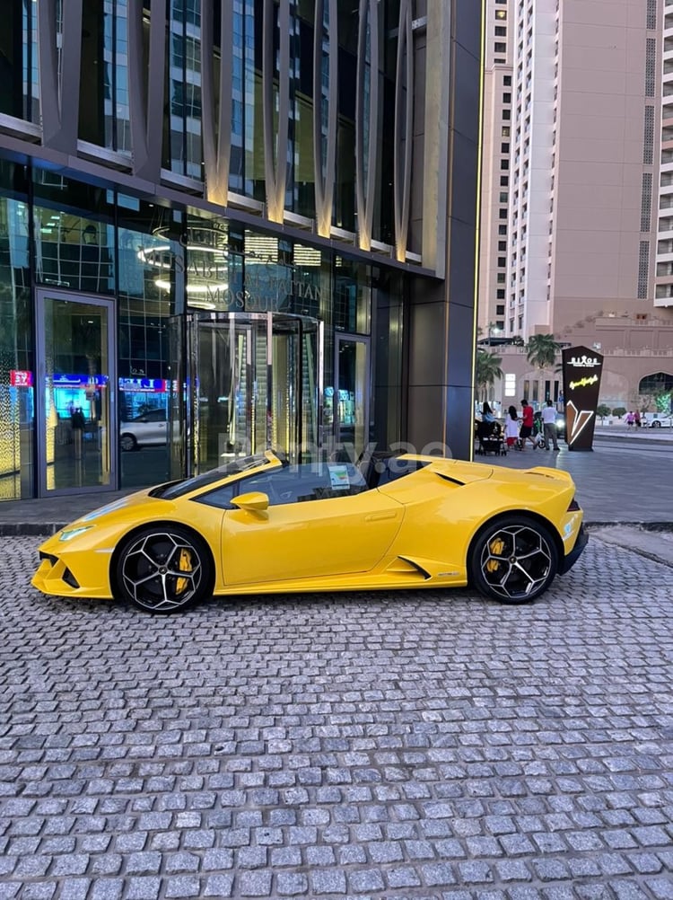 Yellow Lamborghini Evo Spyder for rent in Abu-Dhabi 0