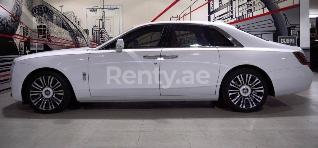 White Rolls Royce Ghost for rent in Dubai 1