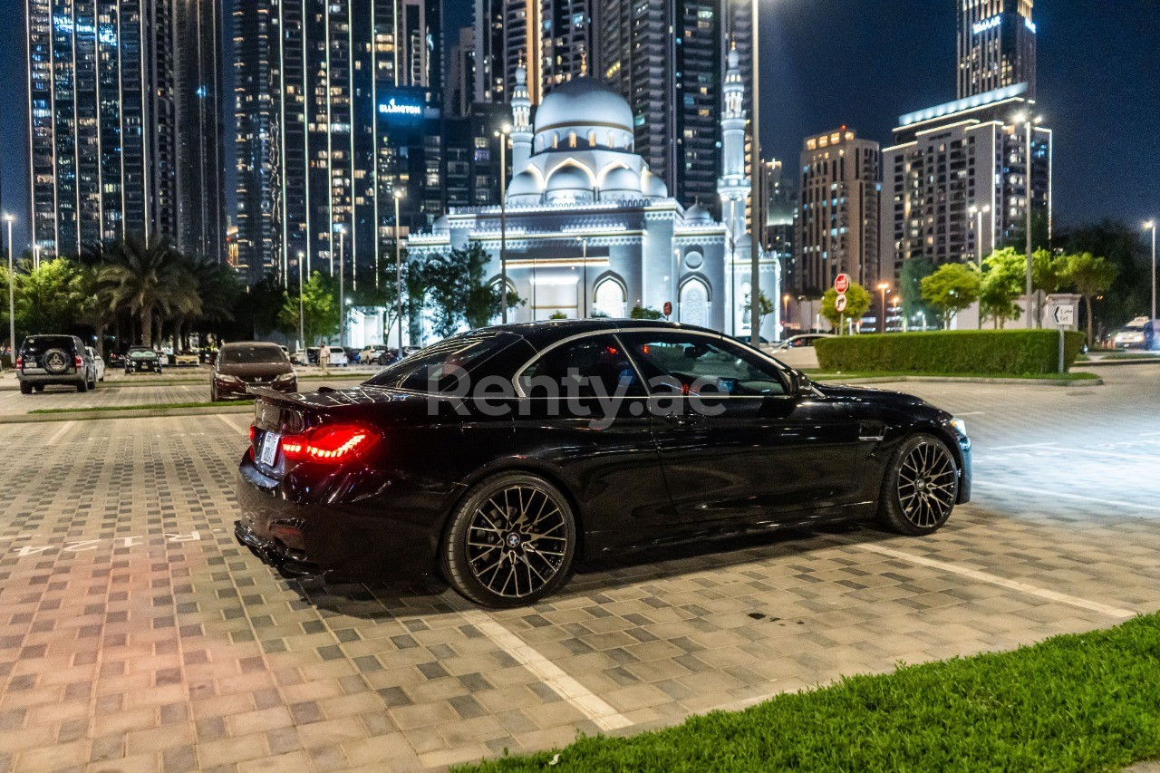 Black BMW 4 Series for rent in Abu-Dhabi 5