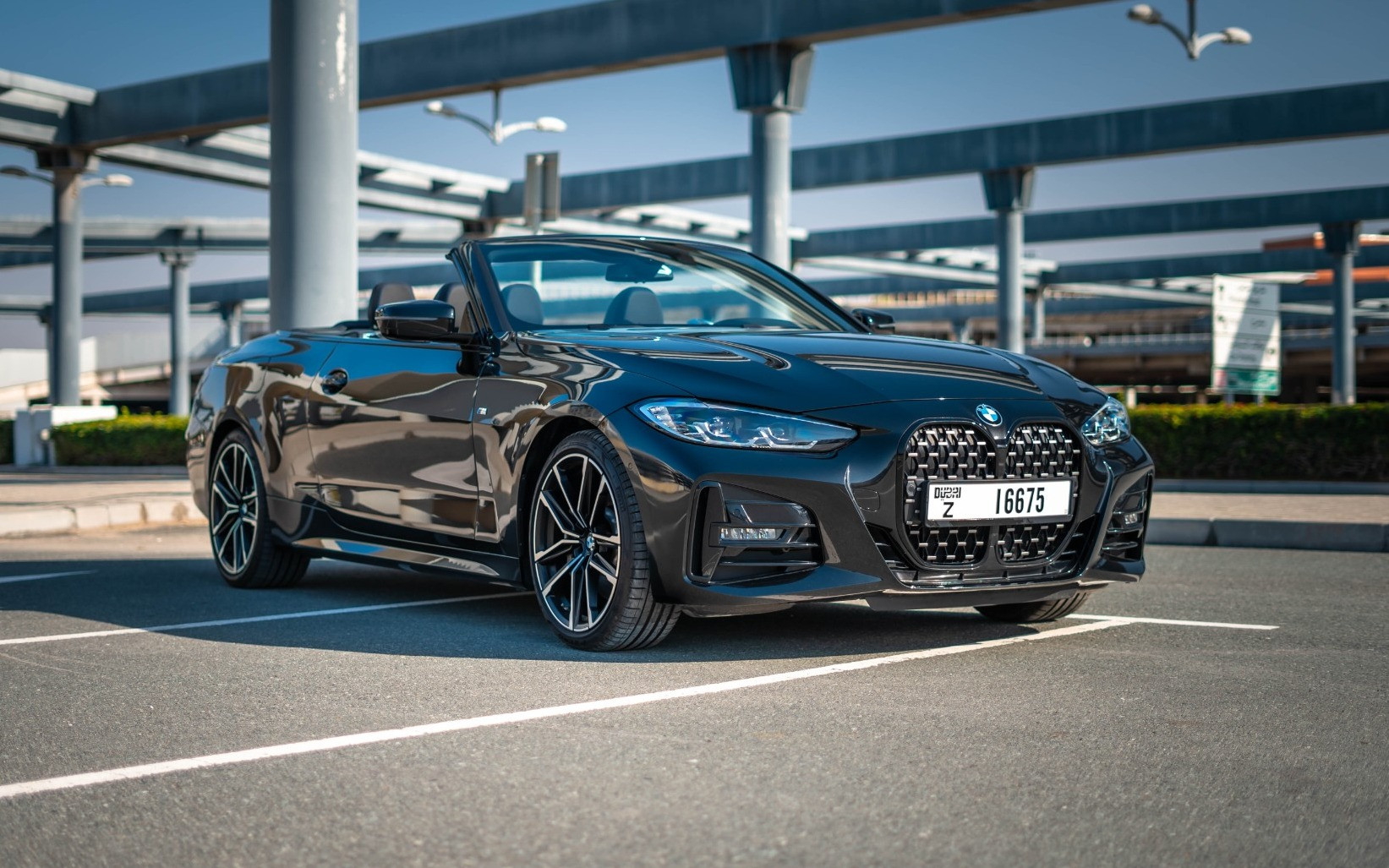 Black BMW 430i cabrio for rent in Dubai