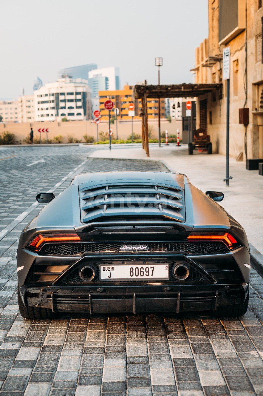 Black Lamborghini Evo for rent in Dubai 3