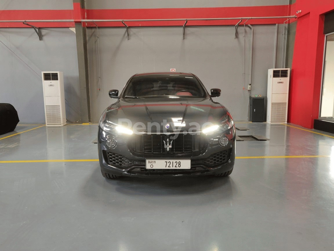 Black Maserati Levante for rent in Abu-Dhabi 2