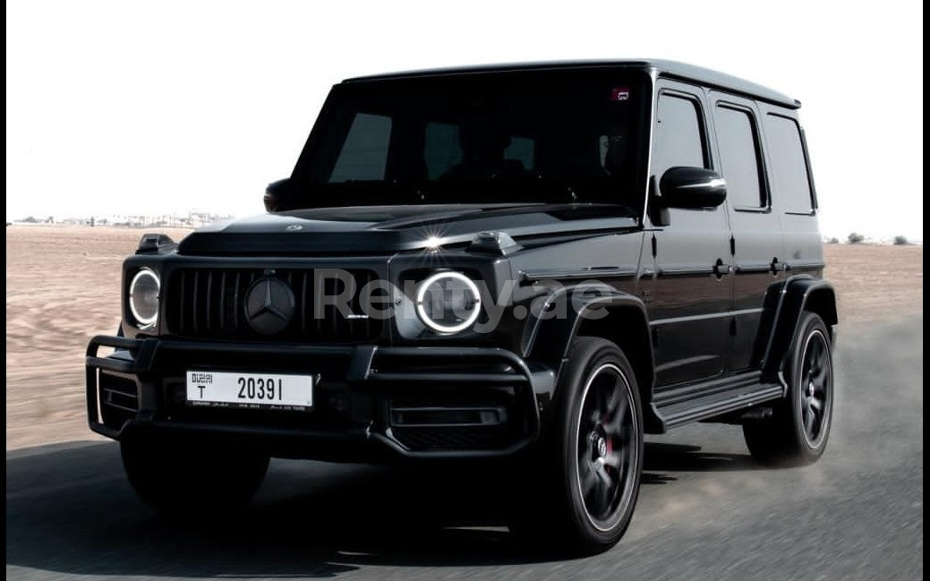 在阿布扎比租赁黑色 Mercedes G63 AMG Black Edition