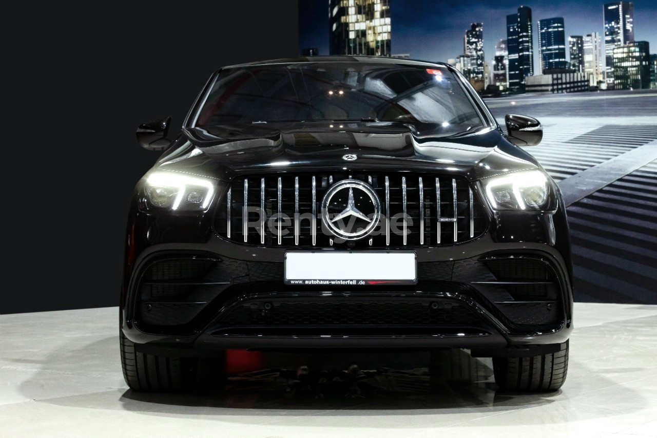 أسود New Mercedes GLE 63 للإيجار في دبي 0