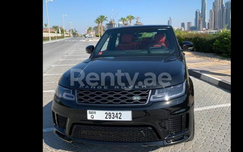 Nero Range Rover Sport in affitto a Abu-Dhabi