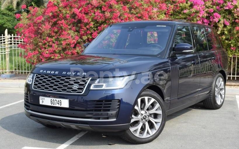 Blue Range Rover Vogue for rent in Dubai