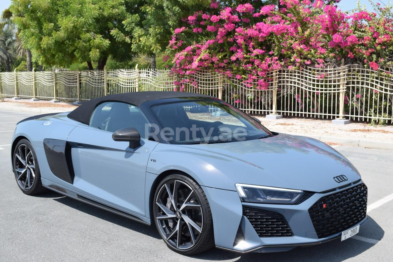 Dark Grey Audi R8 Spyder for rent in Dubai 1