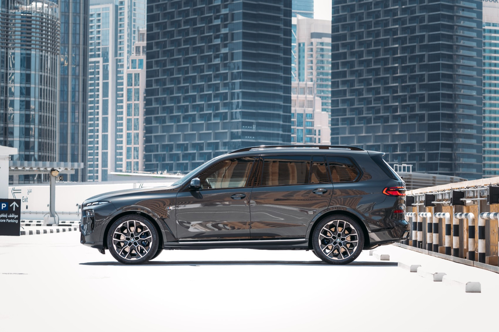 Grey BMW X7 40i for rent in Sharjah 1