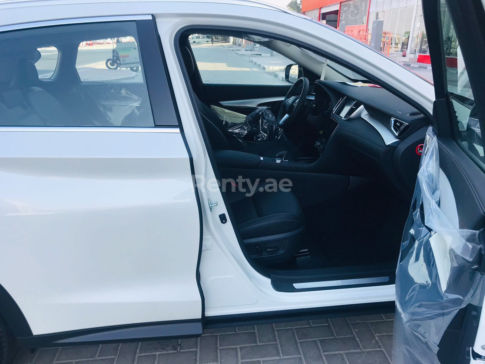 White Infiniti QX Series for rent in Sharjah 10