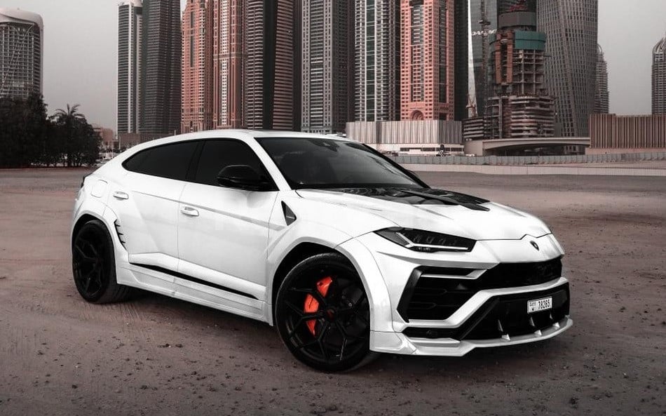 Blanc Lamborghini Urus Novitec en location à Dubai