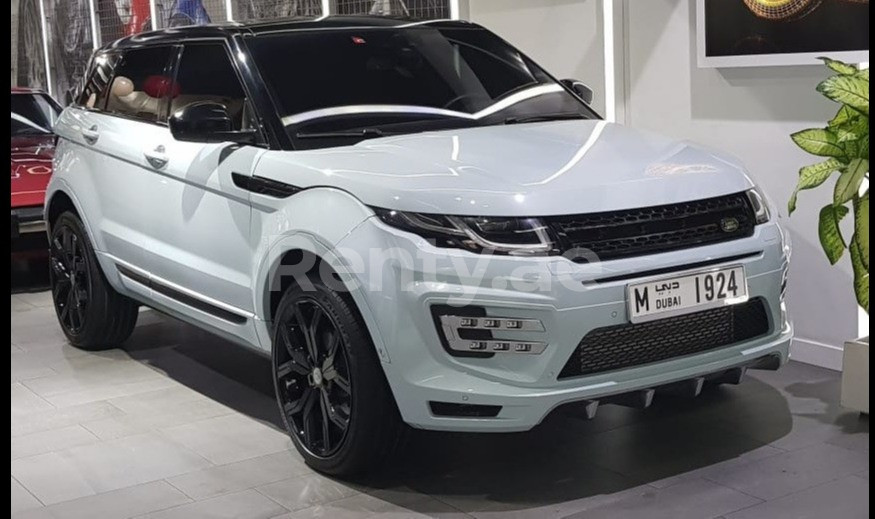 White Range Rover Evoque for rent in Dubai