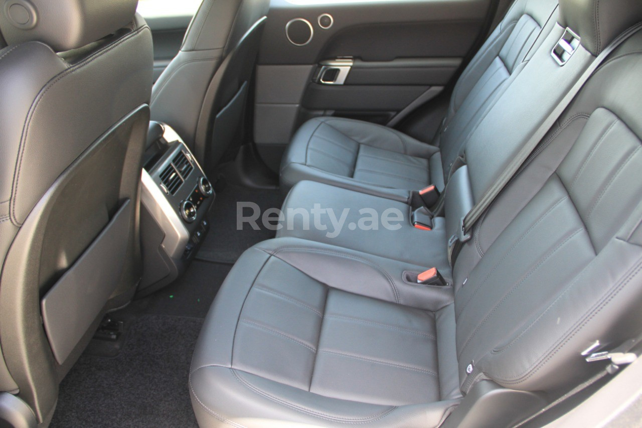 White Range Rover Sport for rent in Abu-Dhabi 3