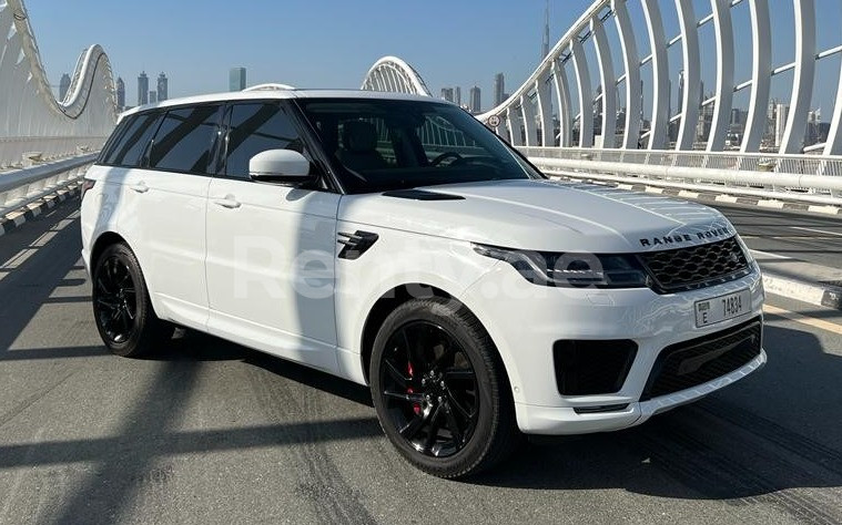 White Range Rover Sport for rent in Abu-Dhabi