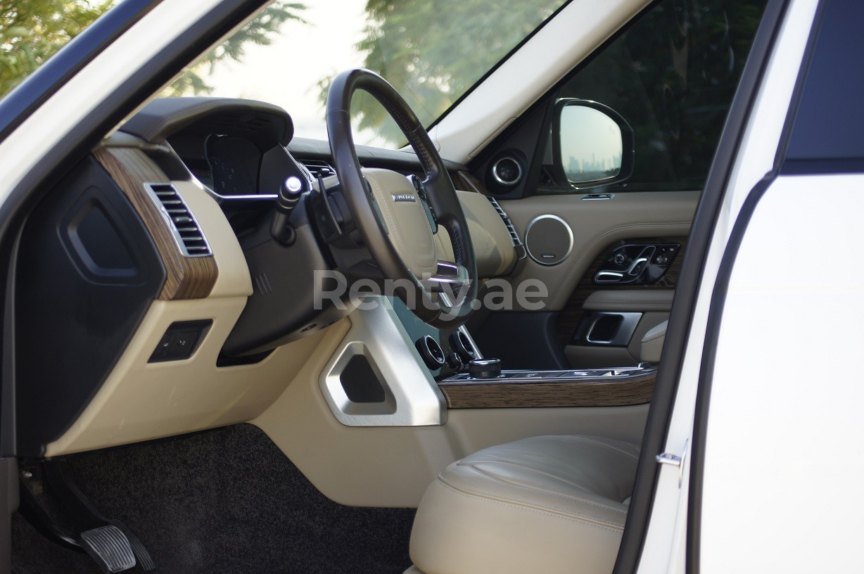 White Range Rover Vogue for rent in Abu-Dhabi 6