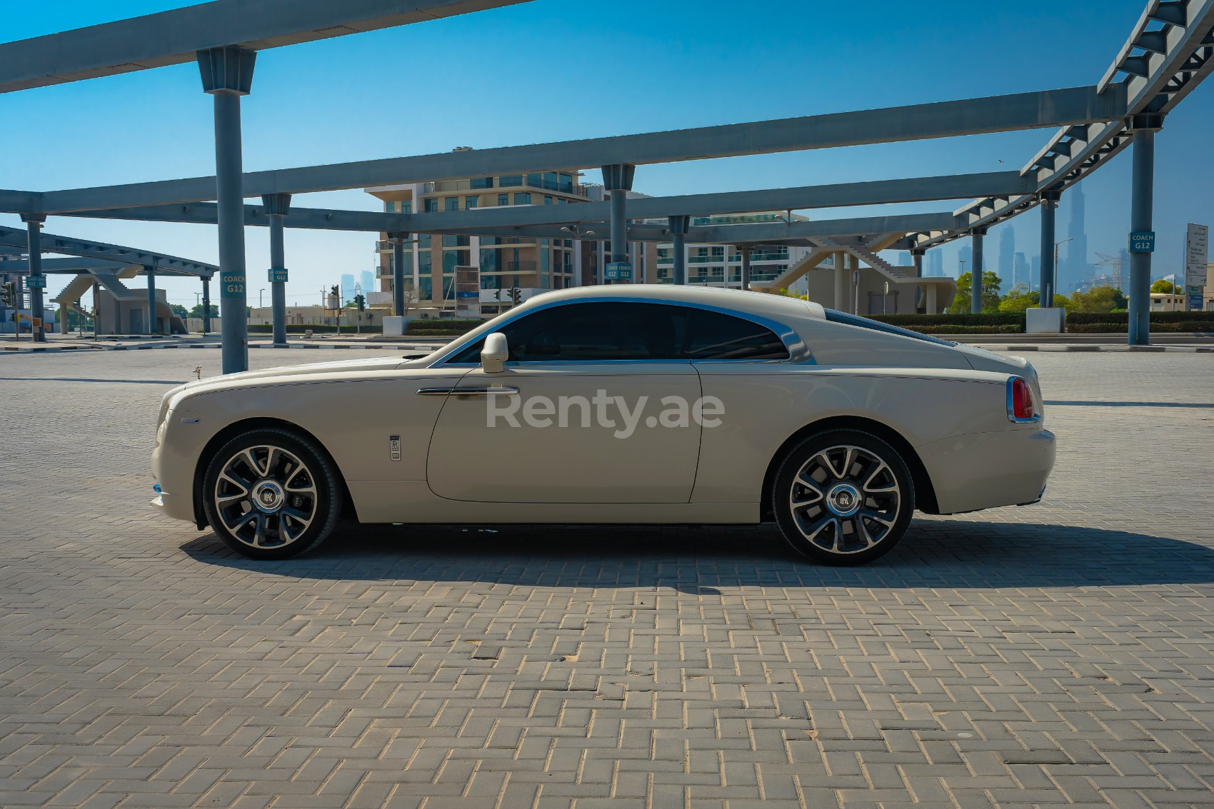 White Rolls Royce Wraith for rent in Abu-Dhabi 1