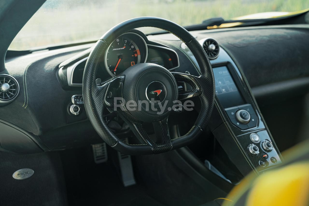 Yellow McLaren 650S for rent in Abu-Dhabi 4