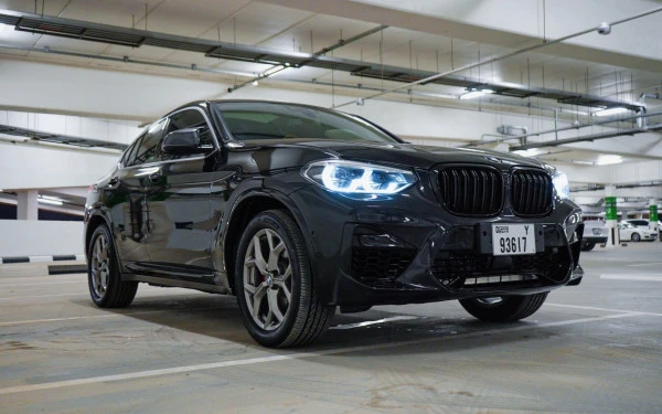 2020 BMW X4 with X4M Body Kit